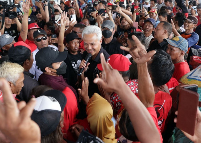 Antusias! Nelayan Kendal Sambut Hangat Ganjar Pranowo