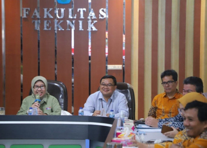 Prodi Magister Teknik Elektro Terima Visitasi Akreditasi LAM Teknik, Ini Harapan Rektor Unila
