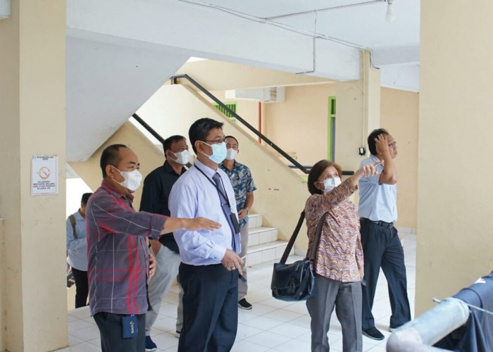Warek BUK dan Jajaran Tinjau Rencana Renovasi Rusunawa