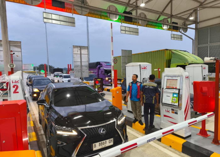 Jumlah Pemudik Jalur Tol Masuk Lampung Terus Meningkat di H-5 Lebaran 