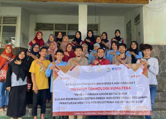 Dosen Prodi Teknik Industri Itera Beri Pendampingan UMKM Batik Siger