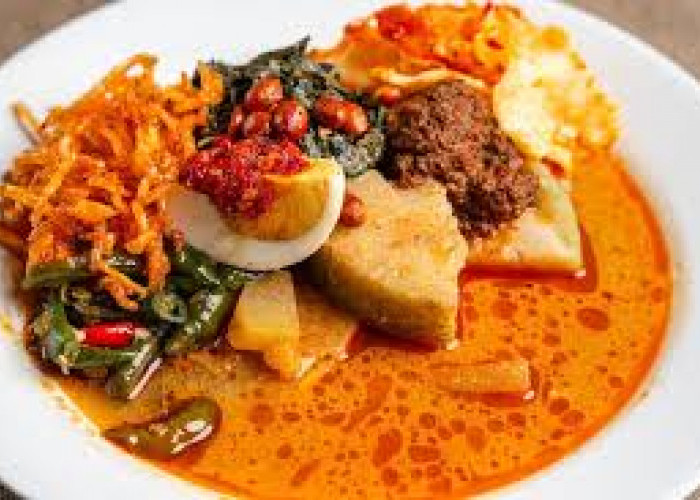 Bikin Ngiler! Rekomendasi Lontong Sayur Enak di Bandar Lampung