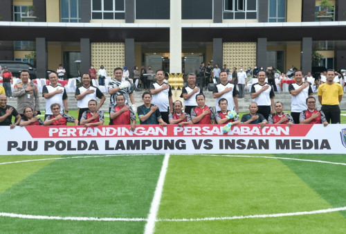Laga Persahabatan, Polda Lampung Bantai Tim Insan Pers