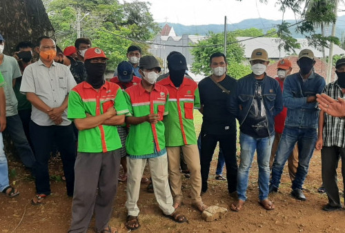 Gaji 2 Bulan Tak Dibayar, Petugas Kebersihan DLH Bandarlampung Ancam Mogok Kerja