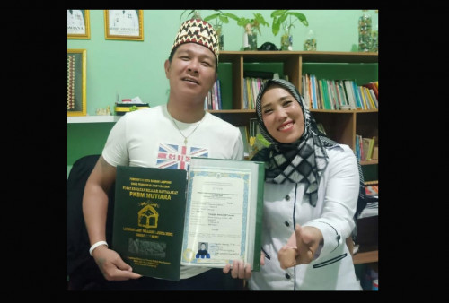 Wah, Babang Tamvan Lulus SMA, Selamat ya 