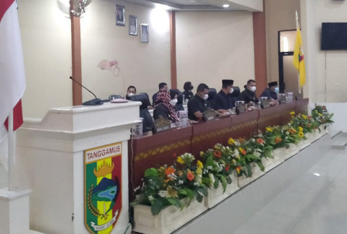 Bupati Tanggamus Sampaikan Draft KUA-PPAS 2023, Pendapatan Daerah Diproyeksikan Rp 1,69 Triliun