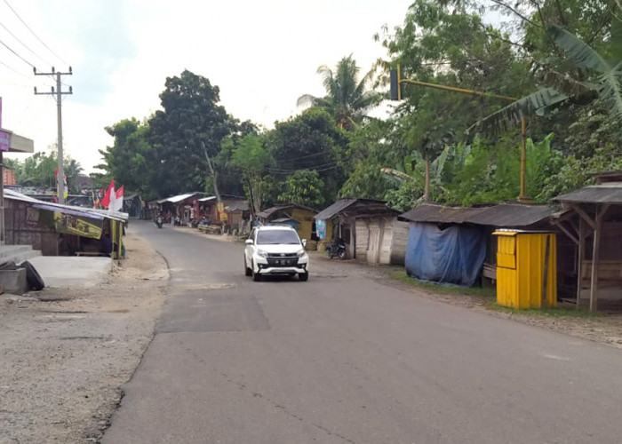 Soal Rencana Pembangunan Jalan Talang Padang-Lampung Barat, Ini Harapan Camat 