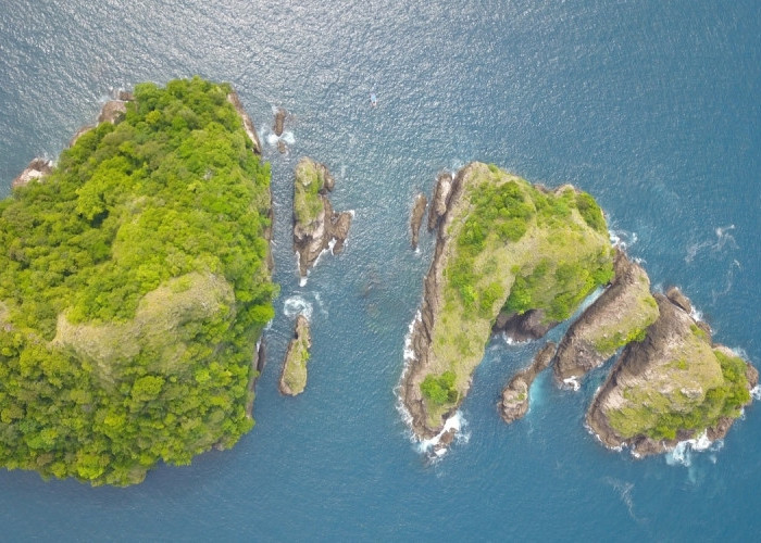 Pulau Wayang Tanggamus Disebut Raja Ampatnya Lampung, Surganya Bagi Penghobi Mancing Mania 