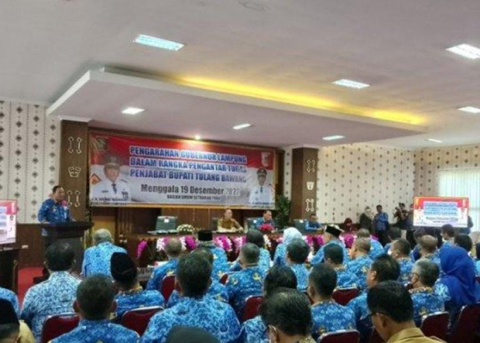 Hari Pertama Kerja, Pj Bupati Kenalan dengan Para Pejabat Tulang Bawang dan Dengarkan Arahan Gubernur