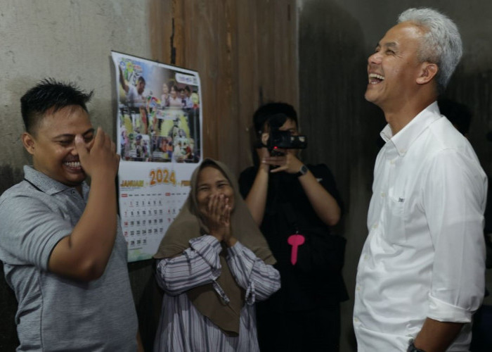 Momen Ganjar Pranowo Menginap di Rumah Ortu Alumni SMKN Jateng