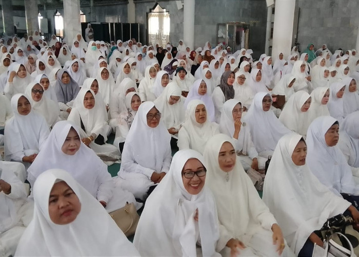 Lepas 1.500 Calon Jemaah Haji Bandar Lampung, Wali Kota Sampaikan Pesan Ini