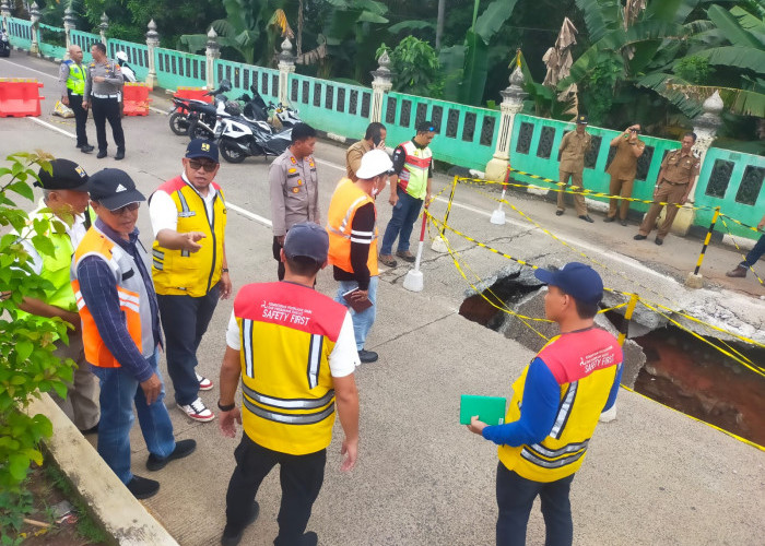 Dinas PU Bandar Lampung Klaim Telah Perbaiki Ratusan Jalan Lingkungan yang Rusak
