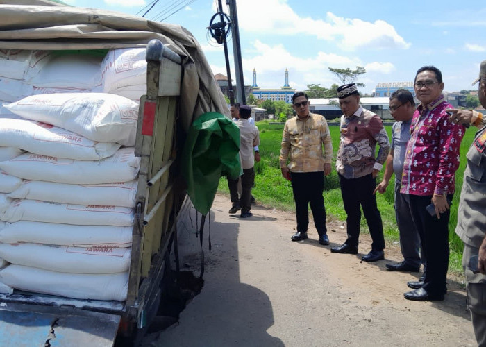 Wali Kota Metro Instruksikan DPUTR Metro Segera Perbaiki Jalan Rusak Sambut Mudik Lebaran