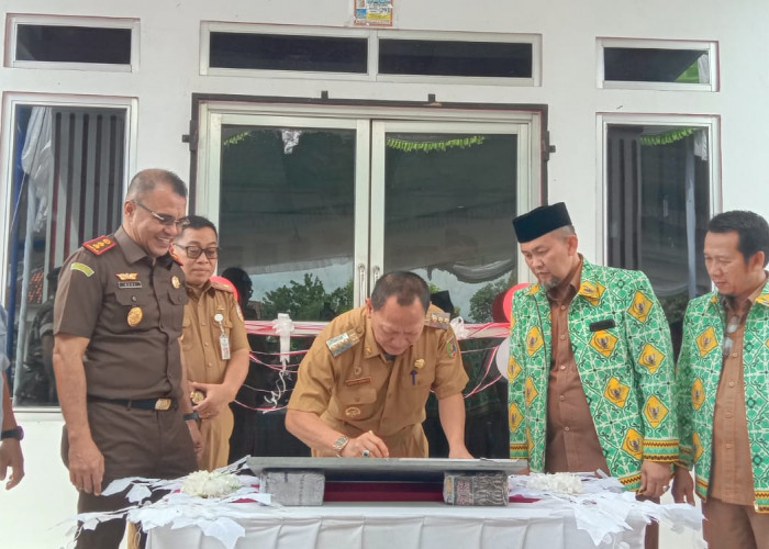 Resmikan Kantor APDESI, Pj Bupati Tulang Bawang Minta Kakam Serius Kelola DD