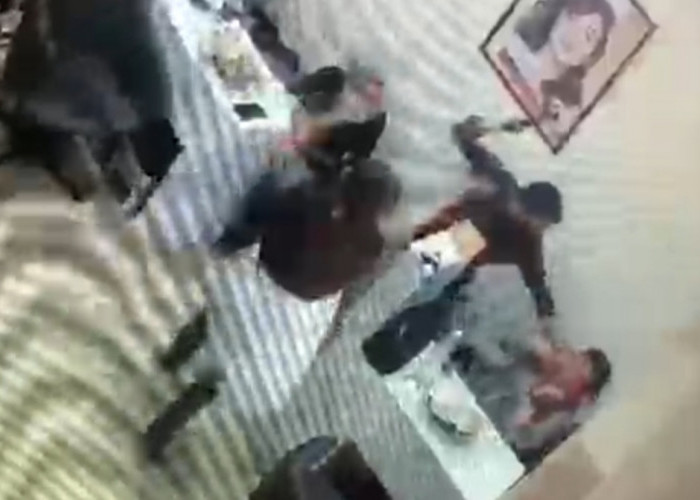 Seorang Karyawan Salon Kecantikan Diduga Dianiaya Dan Ditodong Pistol Oleh Teman Dekat