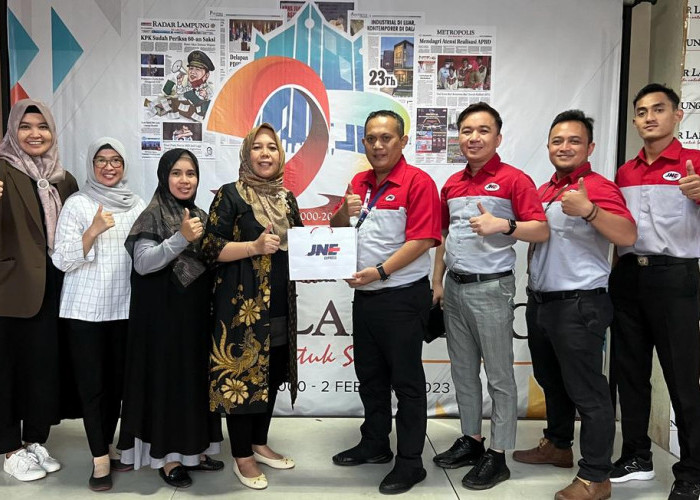 Pererat Tali Silatuhrahmi, Marcom JNE Region Sumatera Sambangi Radar Lampung