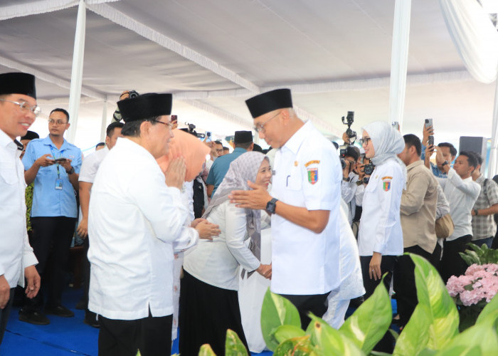 Hadiri Halal Bihalal Pemprov Lampung, Rektor Teknokrat Diskusi Tentang Pembangunan Masjid Al-Hijrah