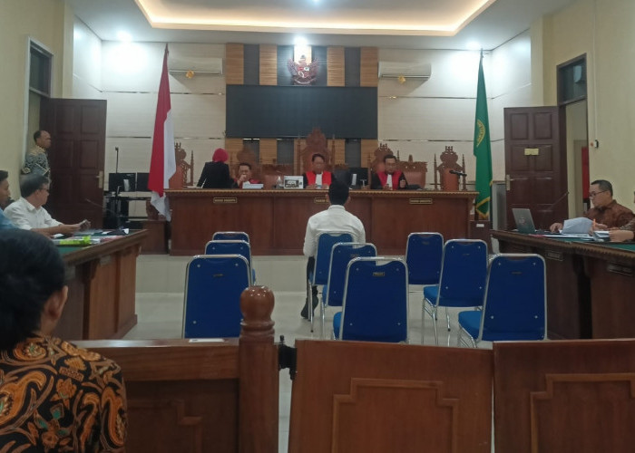 Ahli Pidana Sebut Mustafa Tidak Bisa Divonis Dua Kali, Ini Alasannya