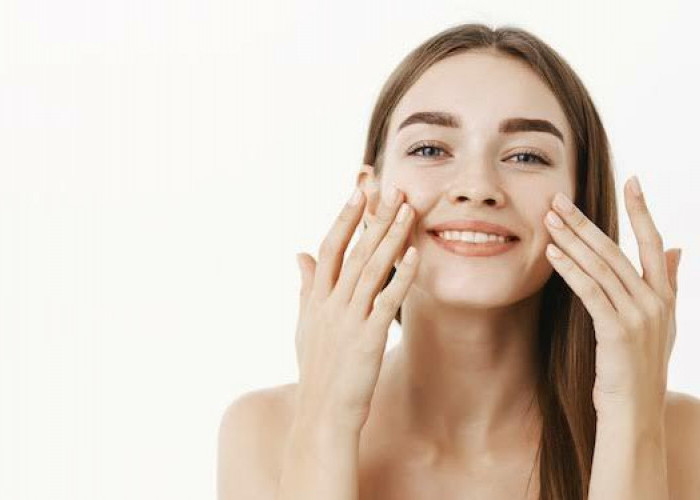 Punya Kulit Kusam Susah Putih? Coba 3 Lulur Alami yang Membuat Wajah Glowing Berkilau