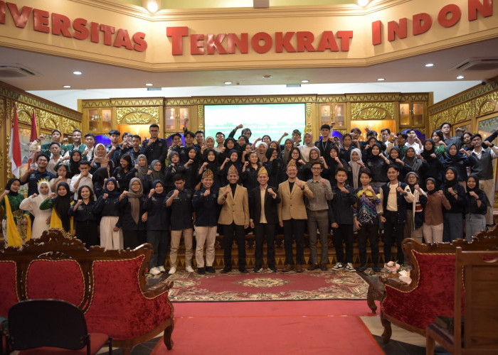 Mahasiswa PMM Gelar Showcase Modul Budaya di UTI