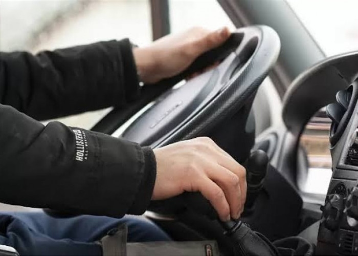 Mengantuk saat Berkendara? Coba Beberapa Tips Ini