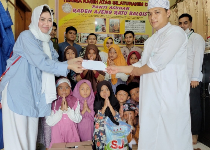 Bentuk Rasa Syukur Re Opening Restaurant Chandra Inn Bandar Lampung Baksos ke Panti Asuhan