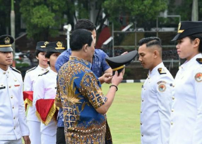 8 Perguruan Tinggi Ikatan Dinas, Habis Lulus Dijamin Langsung Kerja
