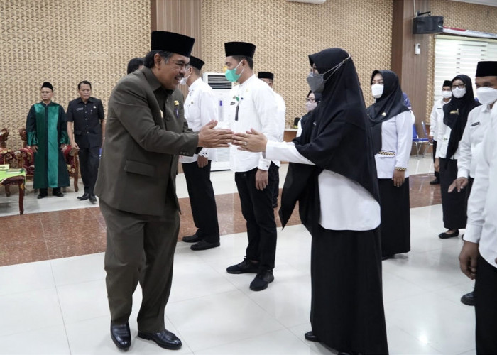 Jelang Pergantian Tahun, Puluhan Pejabat Pemkab Pringsewu Dapat Penyesuaian Jabatan