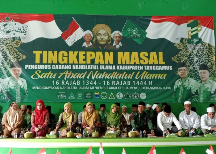 Bupati Dewi Handajani Hadiri Tingkeban Massal yang Digelar PCNU Tanggamus