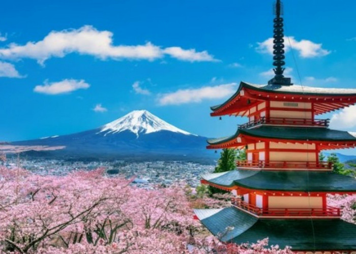 18 Destinasi Wisata Jepang yang Tidak Boleh Dilewatkan, Lengkap Dengan Referensi Hotel