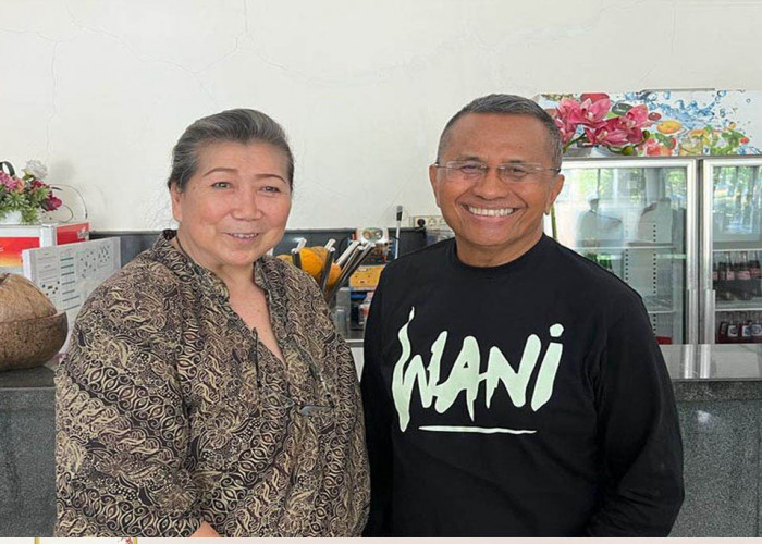 Cheng Yu Pilihan: Pemilik Restoran Aloha Lucia Partowidjodjo, Pang Guan Zhe Qing