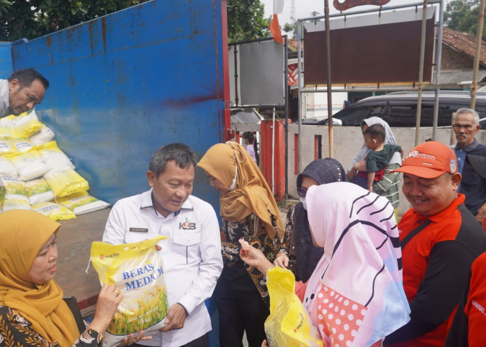 Antisipasi Stabilitas dan Ketersediaan, Bulog Lampung Salurkan 3 Ton Beras ke Masyarakat 