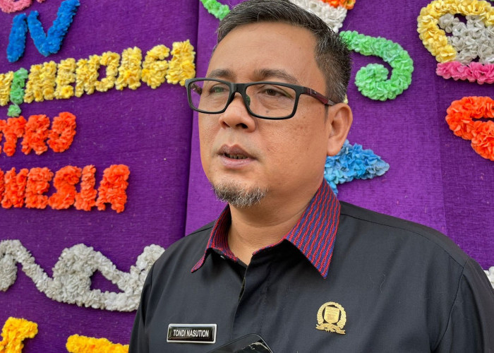 Raperda Tentang Perizinan dan Infrastruktur Telekomunikasi Disahkan