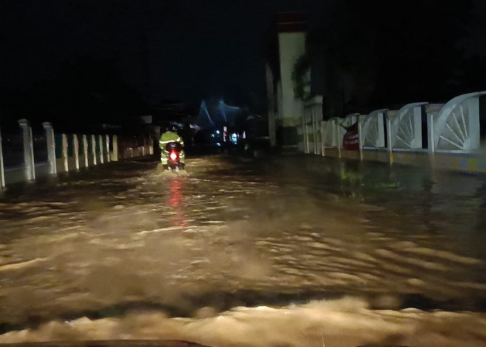 Banjir di Bandar Lampung, Jalan Pagar Alam Gang PU Ditutup 