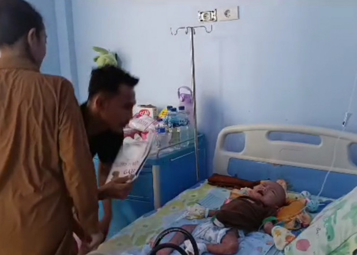 Bayi Yang Tubuhnya Melepuh Usai Diduga Konsumsi Obat dari Bidan Kembali Masuk Rumah Sakit