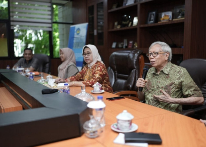 Dari Kunjungan 3rd Assessment of UI GreenMetric World University Ranking, Unila Raih dua Penghargaan 