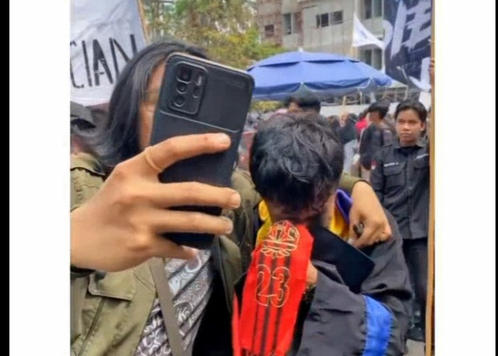 Viral Video Mahasiswa Universitas Lampung Histeris, Lulus Setelah 14 Semester