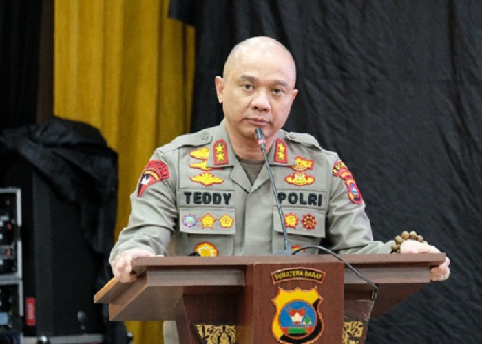 Soal Tudingan Pengedar Narkoba, Ini Kata Kuasa Hukum Irjen Teddy Minahasa 
