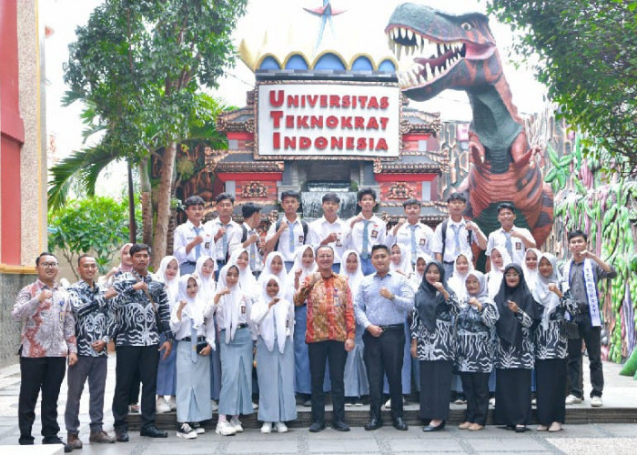 Berkunjung Ke Teknokrat, Siswa SMAN 1 Gunung Agung Disuguhkan Pengetahuan Metaverse