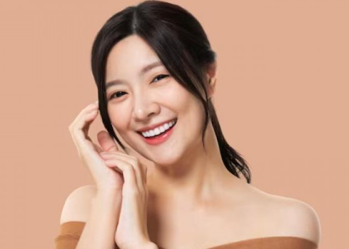 Bikin Wajah Glowing Tanpa Berminyak, Coba Pakai 3 Masker Buah Alami Ini
