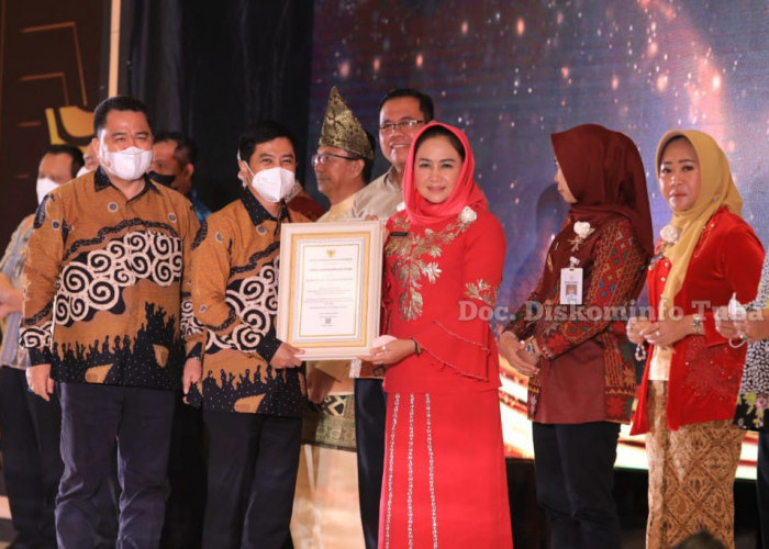 Top! Winarti Antar Tulang Bawang Raih 3 Penghargaan STBM Award Kemenkes