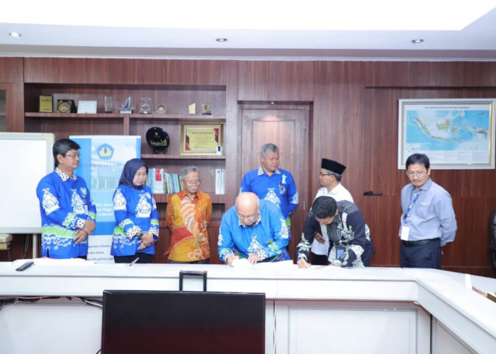 Kembangkan Program Operasional dari BTN di SMA YP Unila, Rektor Saksikan Tandatangan MoU