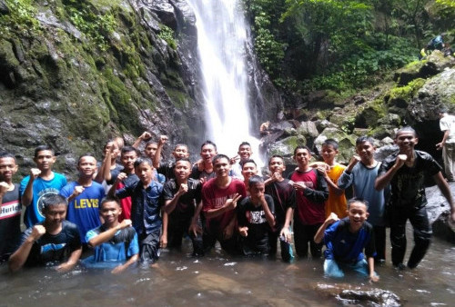 Keindahan Air Terjun Way Kalam dapat Memicu Adrenalin