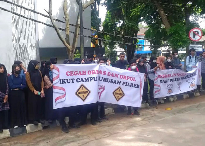 Mahasiswa Demo, Tuntut Ini untuk Calon Rektor Universitas Lampung 