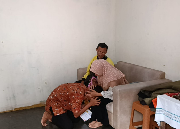 Mengharukan, Penuh Perjuangan Anak Ojol Ini Lolos Masuk Polisi