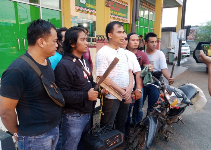 Todong Leher di Rumah Wanita Muda, Pria Ini Diringkus Polisi