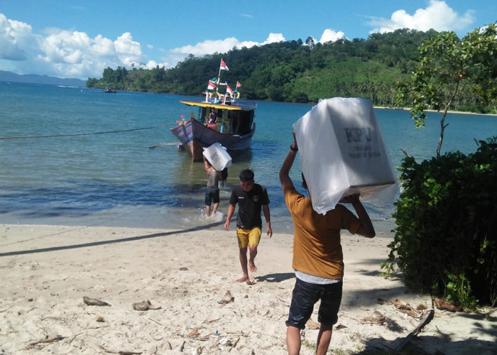 Pengiriman Logistik Pemilu 2024 untuk 9 Kecamatan di Tanggamus Lampung Target Selesai Hari Ini 