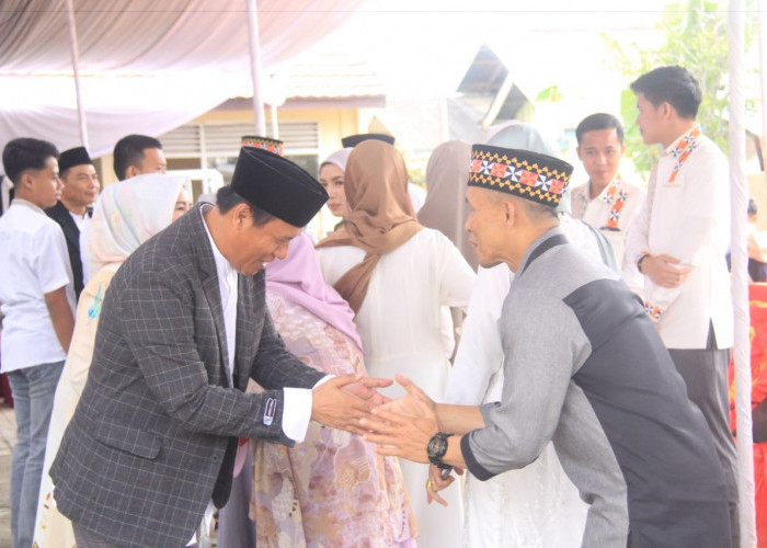 Pj Bupati Lambar Laksanakan Open House Usai Salat Idul Fitri
