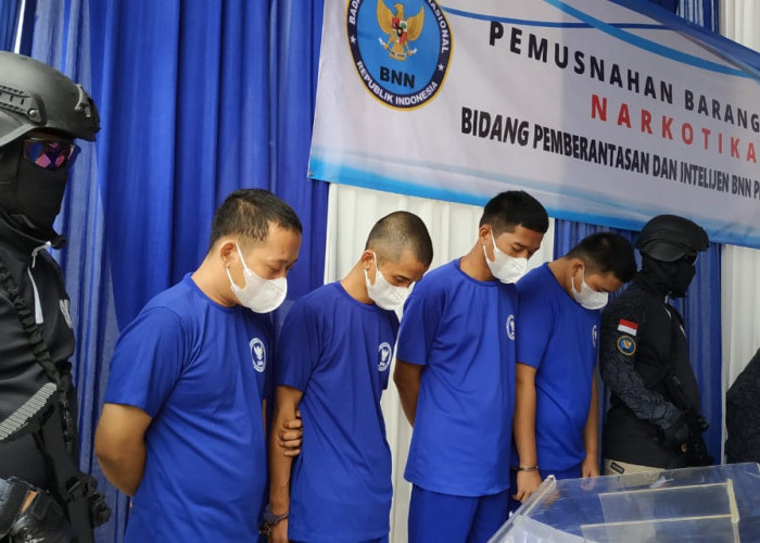 BNNP Lampung Musnahkan BB 82,9 Gram Sabu dan 2 Kg Ganja 