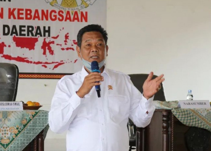 Terungkap, Ini Alasan Utama Pemberhentian Tetap Raden Muhammad Ismail dari Demokrat 